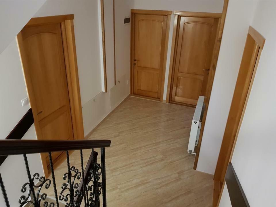 Casa Andra Hotel Slănic-Moldova Екстериор снимка